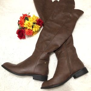 Boots for women